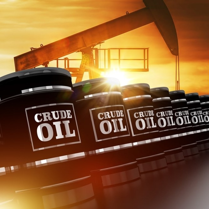 [Tài chính] Giá dầu tăng mạnh do thông tin Arab Saudi tự nguyện giảm sản lượng