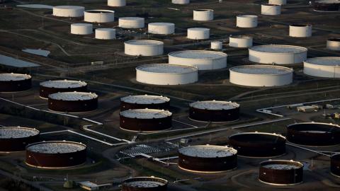 EIA: Tồn kho dầu thô thương mại Mỹ tăng 2.4 triệu thùng trong tuần kết thúc ngày 12/03