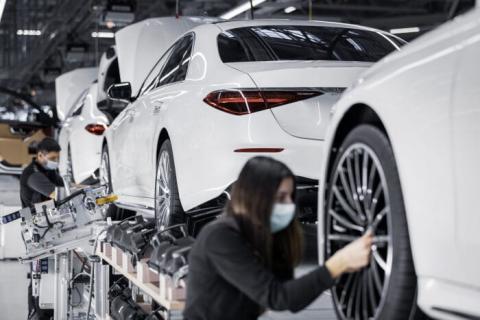 Trung Quốc: Doanh số bán ô tô trong tháng 05/2021 giảm 3.1% so với cùng kỳ năm ngoái
