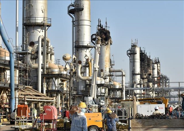 Sóng ngầm” OPEC đẩy thị trường dầu mỏ vào biến động mới