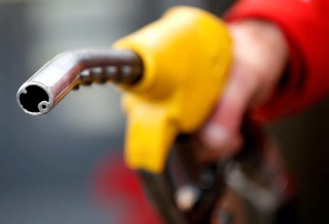 Giá dầu sẽ giao dịch gần 70 USD/thùng cho đến cuối năm